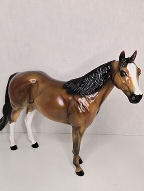 Peter Stone Holiday 2000 Glossy Bay Ideal Stock Horse